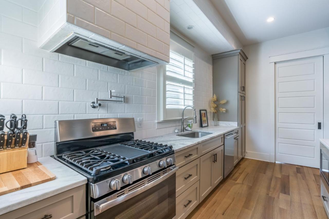 Brand New 3Br Home In Midtown, Memphis W/ Parking Exterior photo