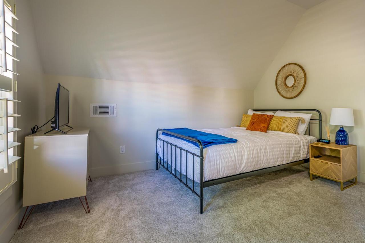 Brand New 3Br Home In Midtown, Memphis W/ Parking Exterior photo